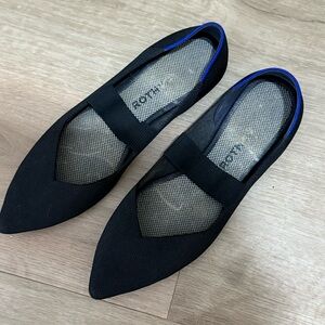 Rothy’s The PointMary Jane’s